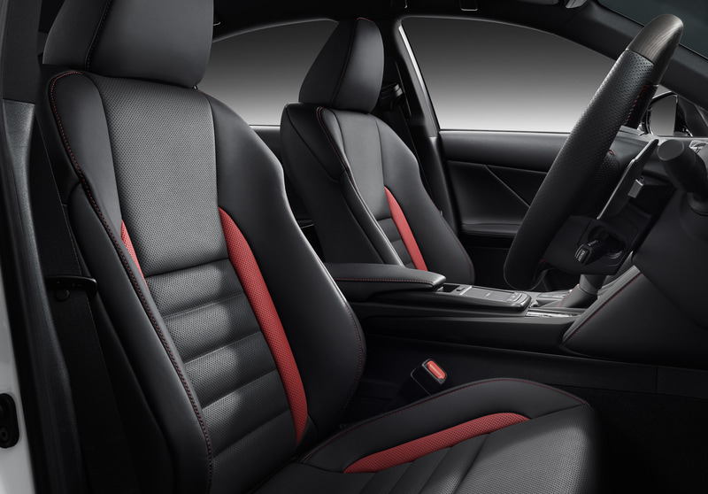 レクサス、「IS」を一部改良 特別仕様車“F SPORT Mode Black S”“F