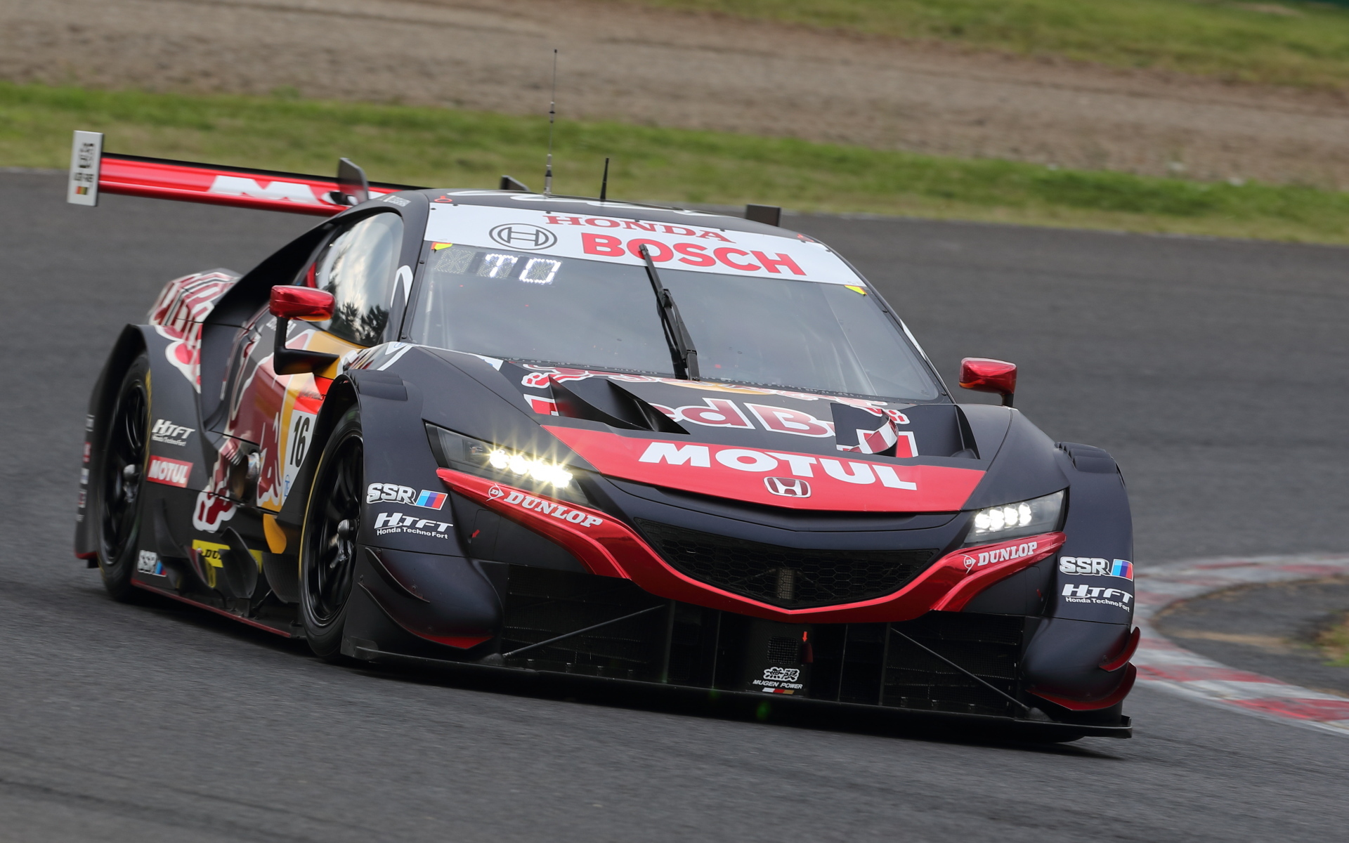 GT500クラス予選2位の16号車 Red Bull MOTUL MUGEN NSX-GT（笹原右京/大湯都史樹組、DL）