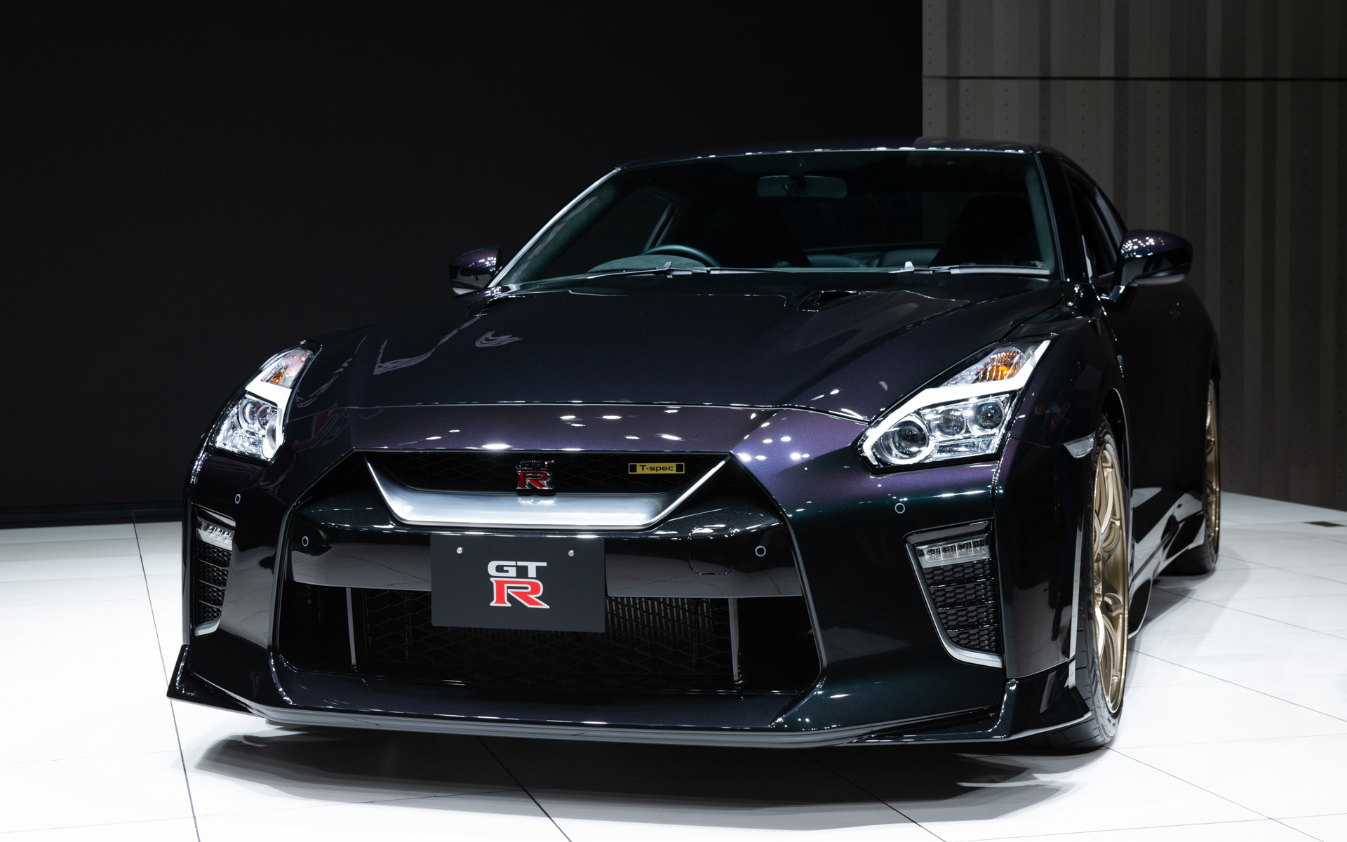 特別仕様車「NISSAN GT-R Track edition engineered by NISMO T-spec」