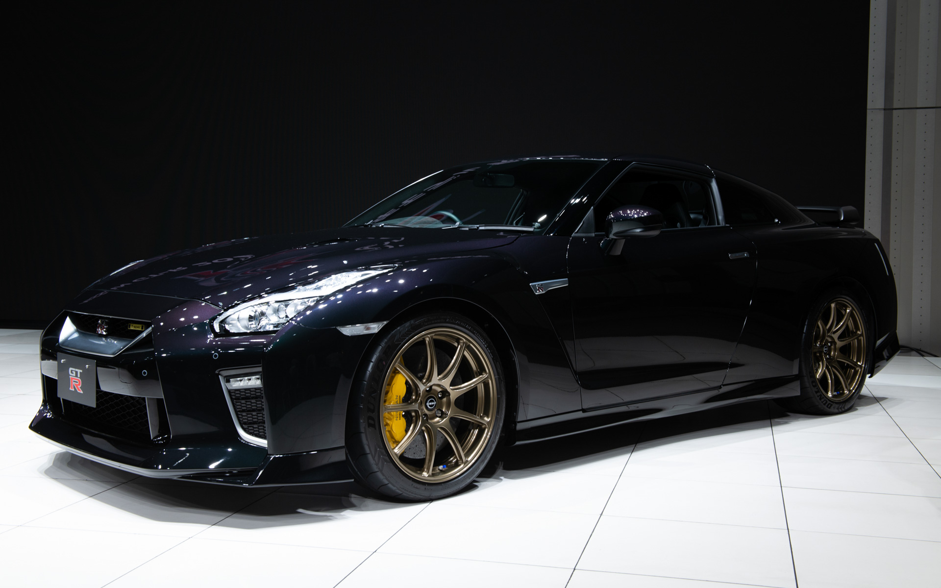 写真はNISSAN GT-R Track edition engineered by NISMO T-spec