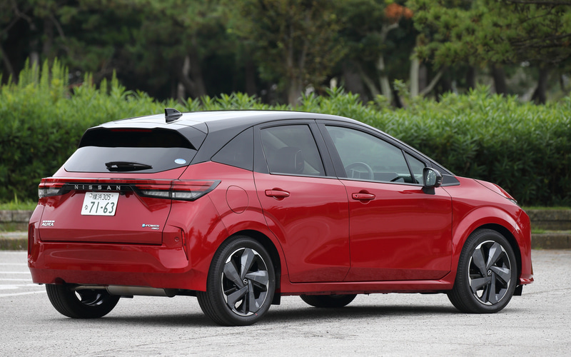 試乗インプレ】日産の新型「ノート オーラ」、コンパクトクラスで上質