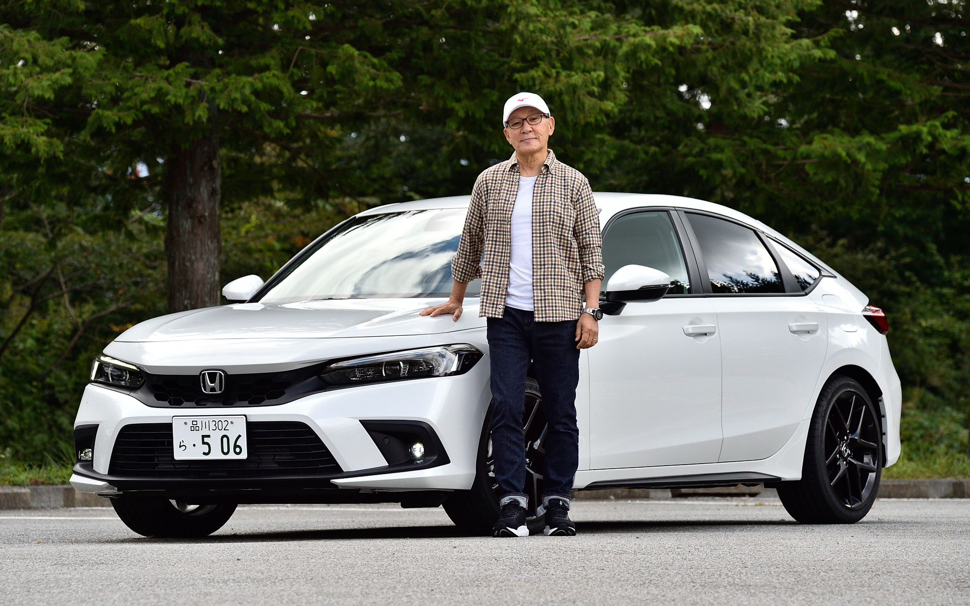 価格は今回試乗した「EX」グレードが353万9800円から。「LX」グレードは319万円から。CVTでも6速MTでも同じ価格設定となっている