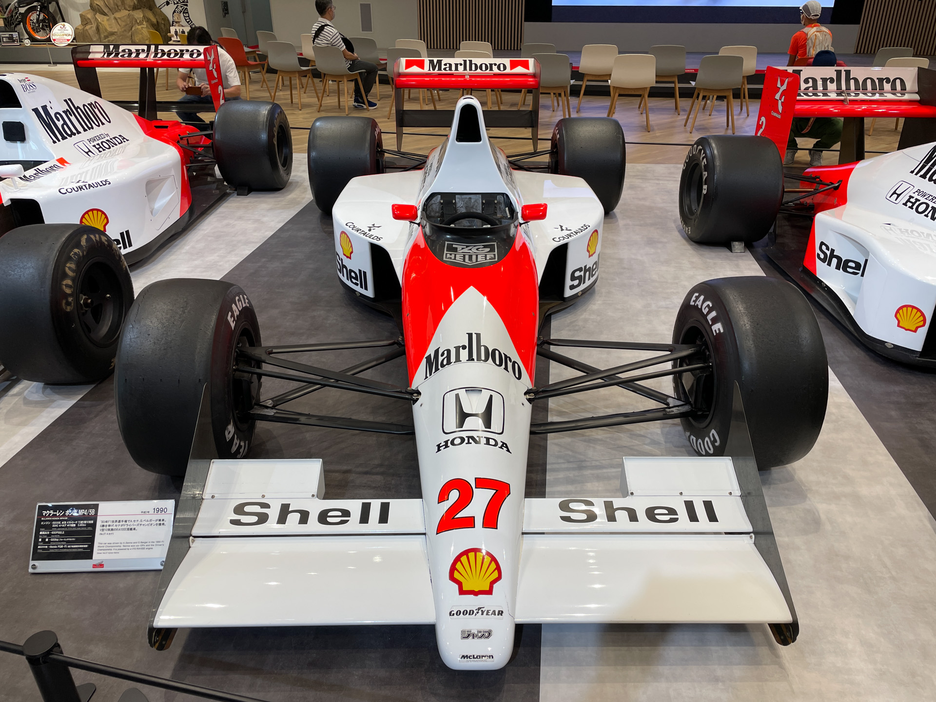 1990年：3年連続ダブルタイトル獲得。アイルトン・セナと、この年からチームに加わったゲルハルト・ベルガーの活躍によって、苦戦しながらもダブルタイトルを堅守。マクラーレン・ホンダ MP4/5B、エンジン：RA100E、獲得タイトル：コンストラクターズ/ドライバーズ、ドライバー：アイルトン・セナ/ゲルハルト・ベルガー