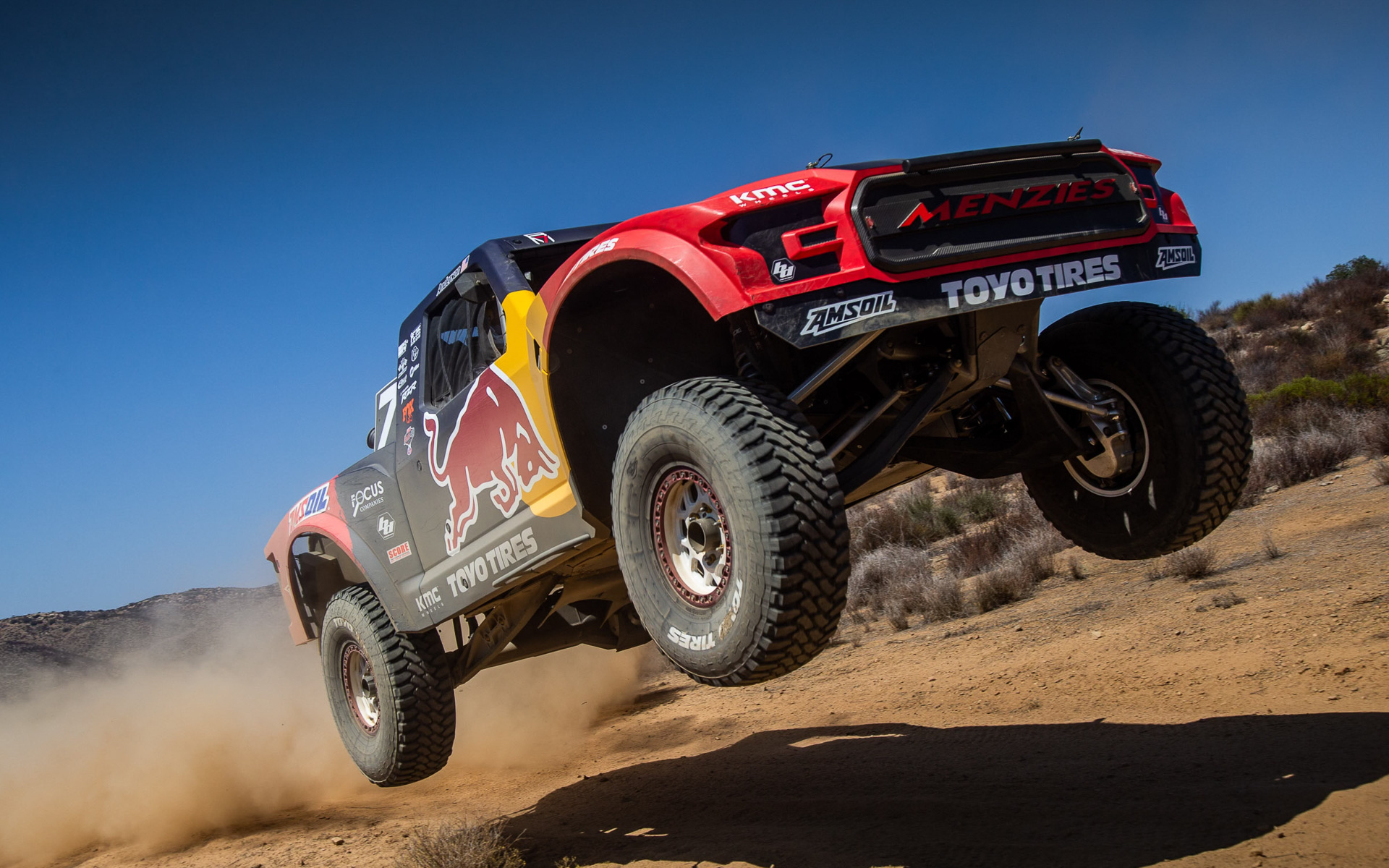 バハ400で総合優勝したブライス・メンジス選手のOPEN COUNTRY M/T-R装着車両