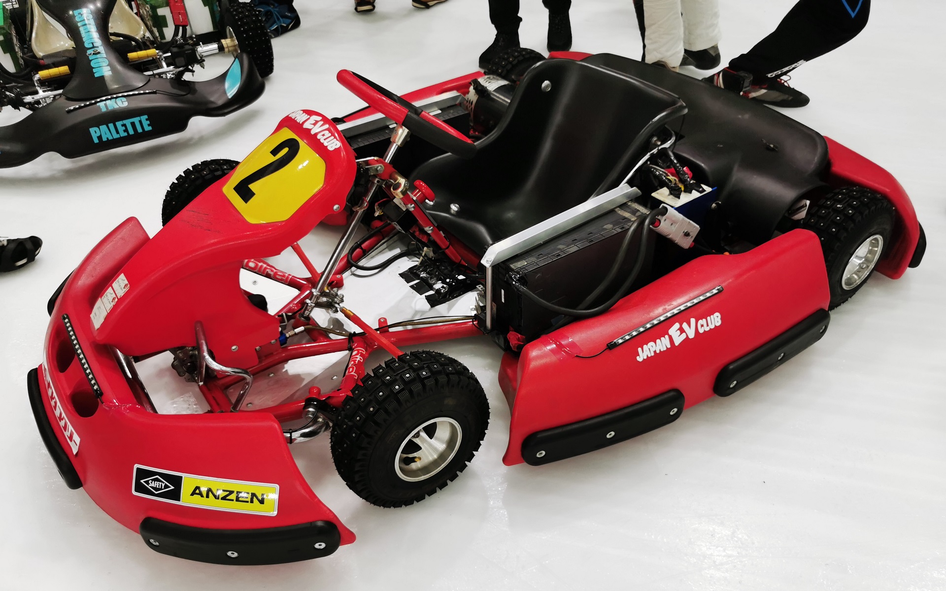 人生初のEVカートに乗ってきました