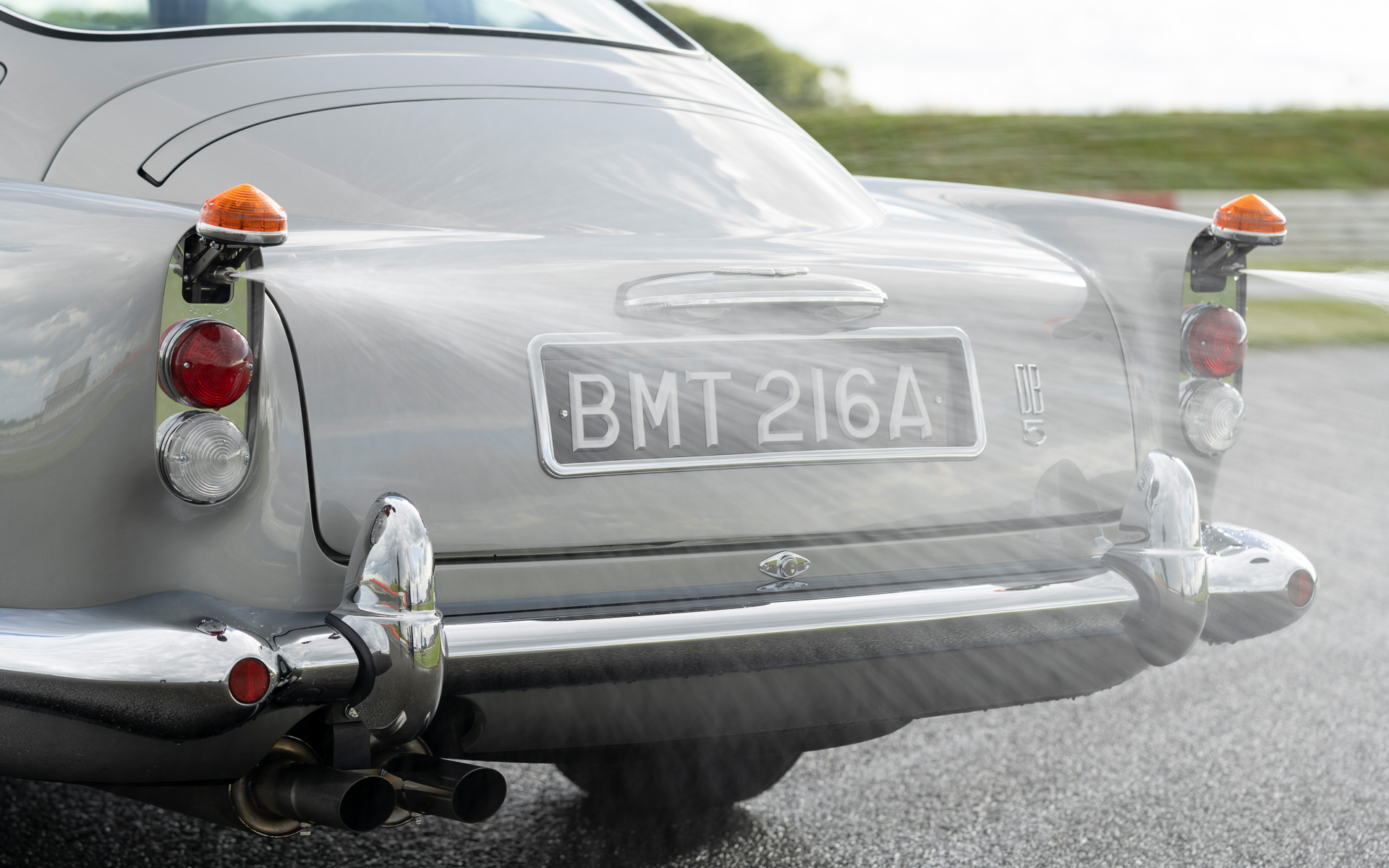 映画と同じギミックを多数搭載