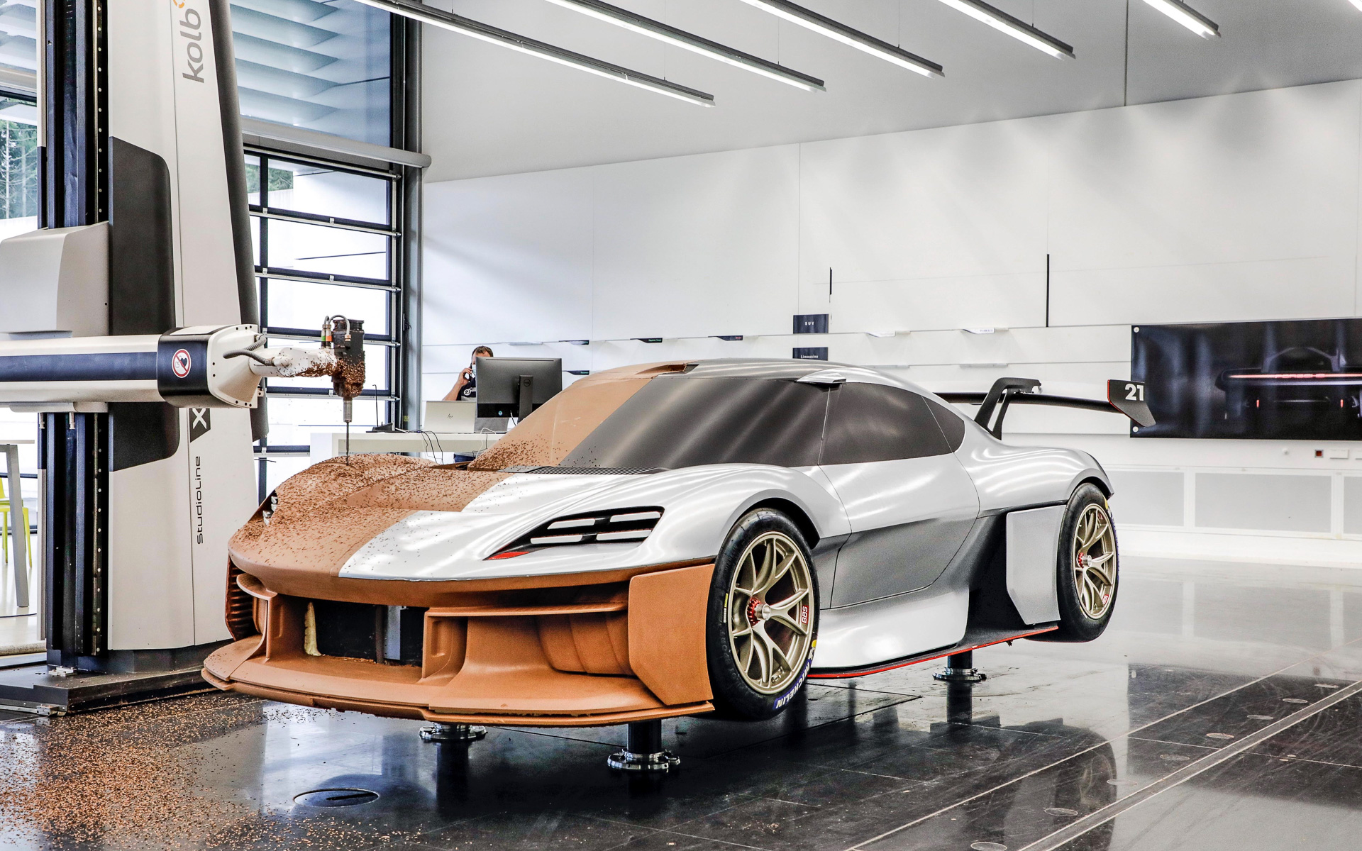 ステアリングコラムはまだ改良の余地があるという