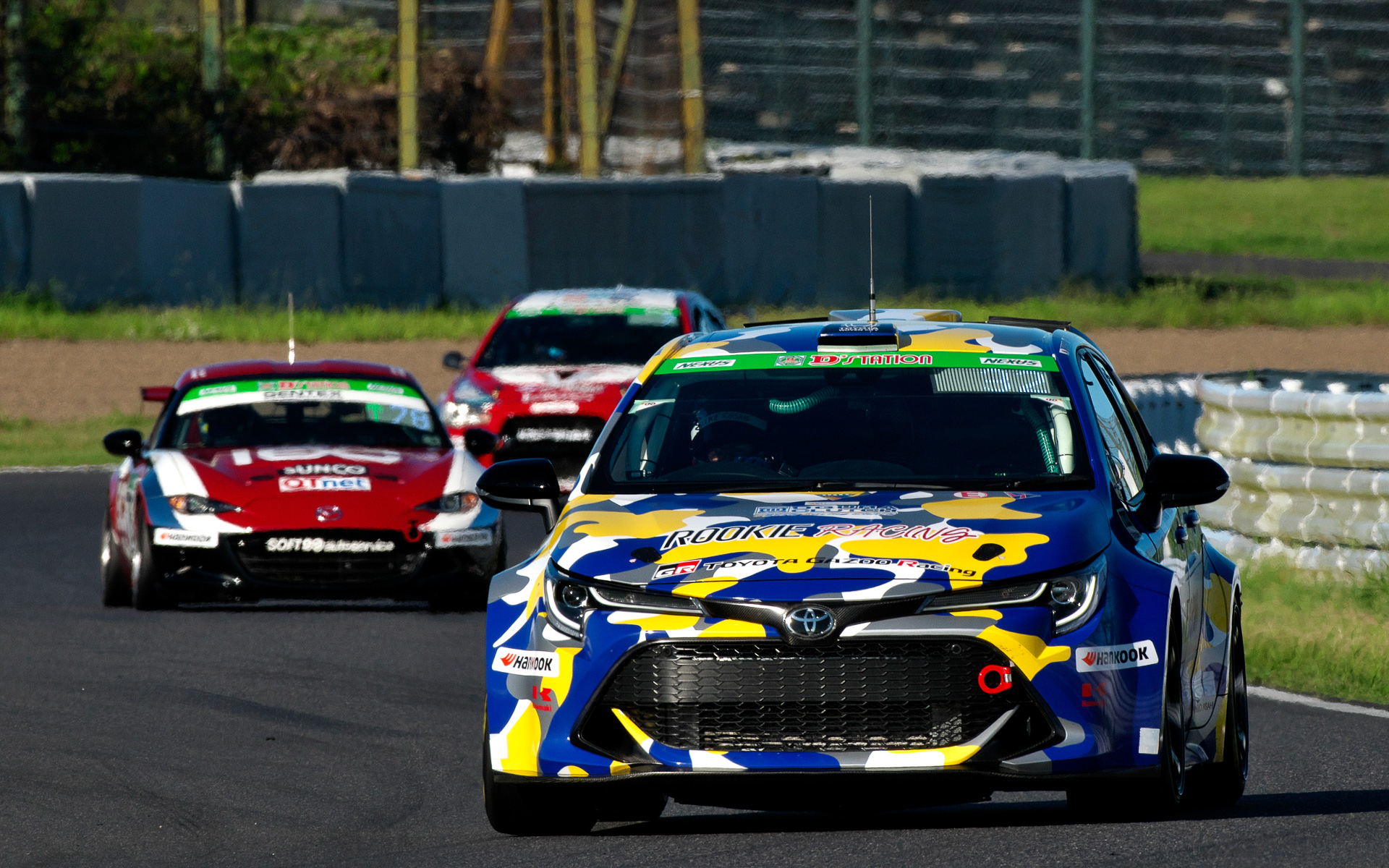 毎戦進化し続けている「32号車 カローラH2コンセプト」