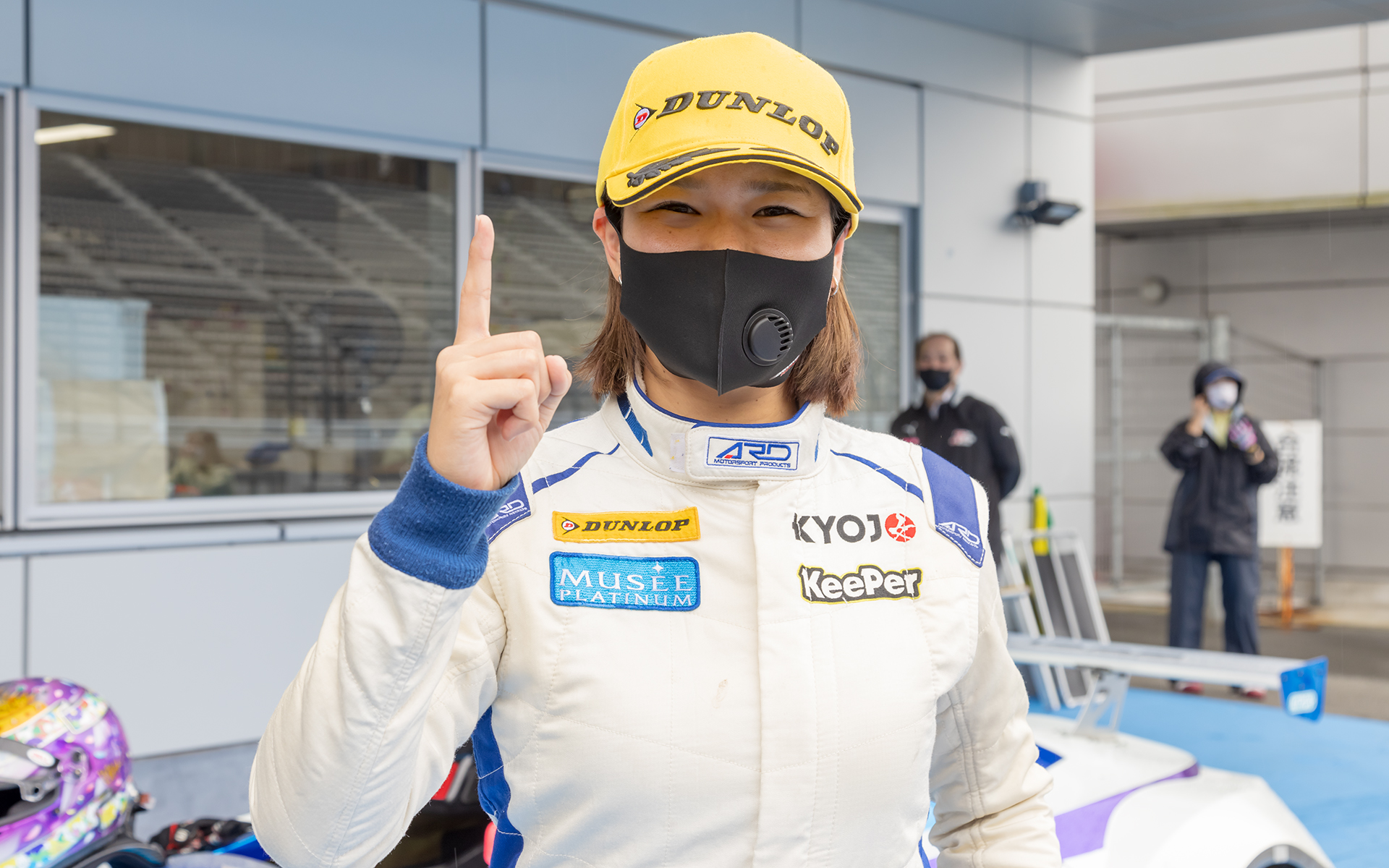 37号車 翁長実希選手が優勝