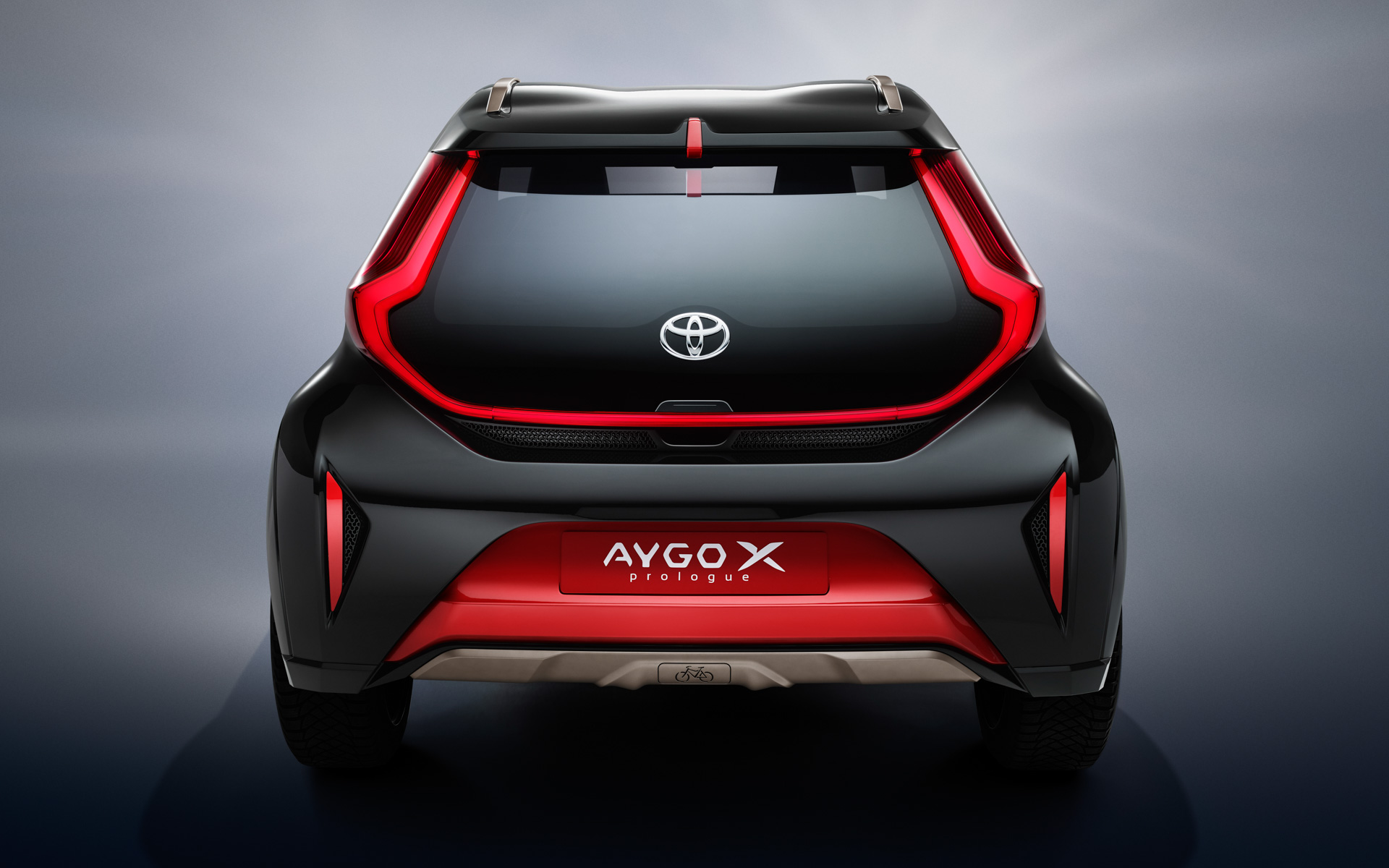 写真は3月に公開された「アイゴ クロス プロローグ」