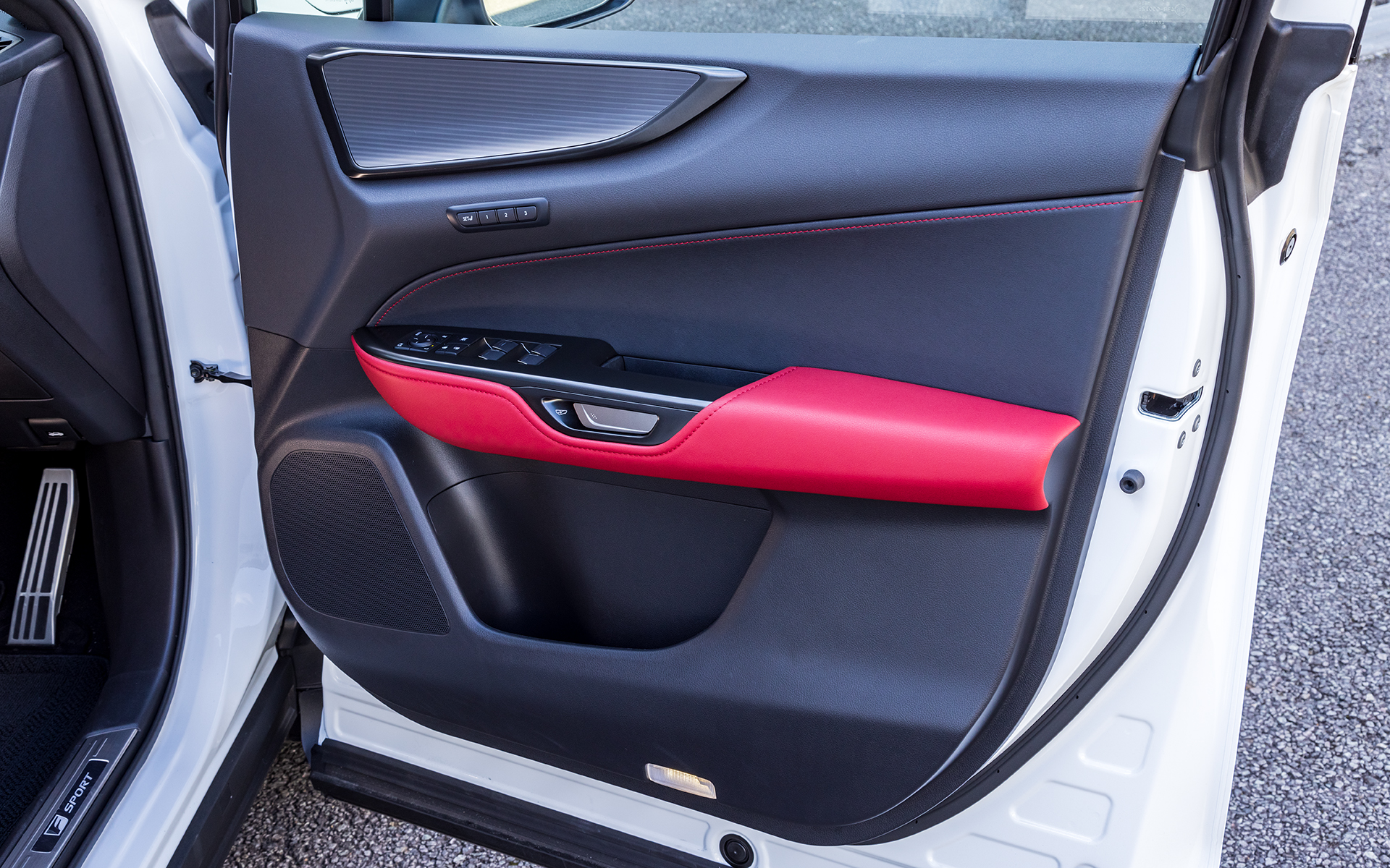 運転席ドアトリム