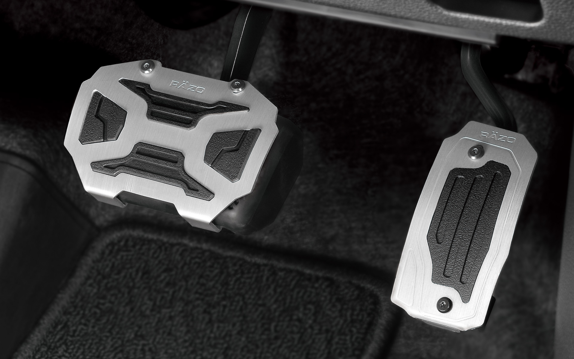 品番：RP151（トヨタ ヤリスクロス装着イメージ）