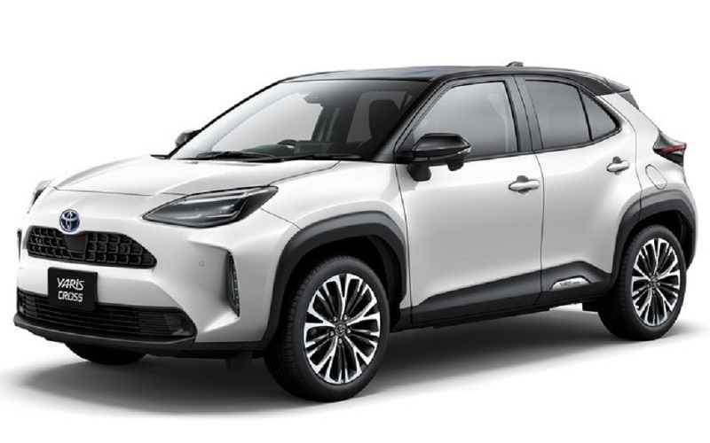 品番：RP151（トヨタ ヤリスクロス装着イメージ）