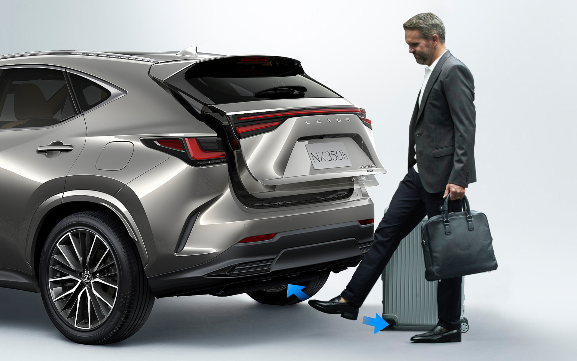 ハンズフリーパワーバックドア