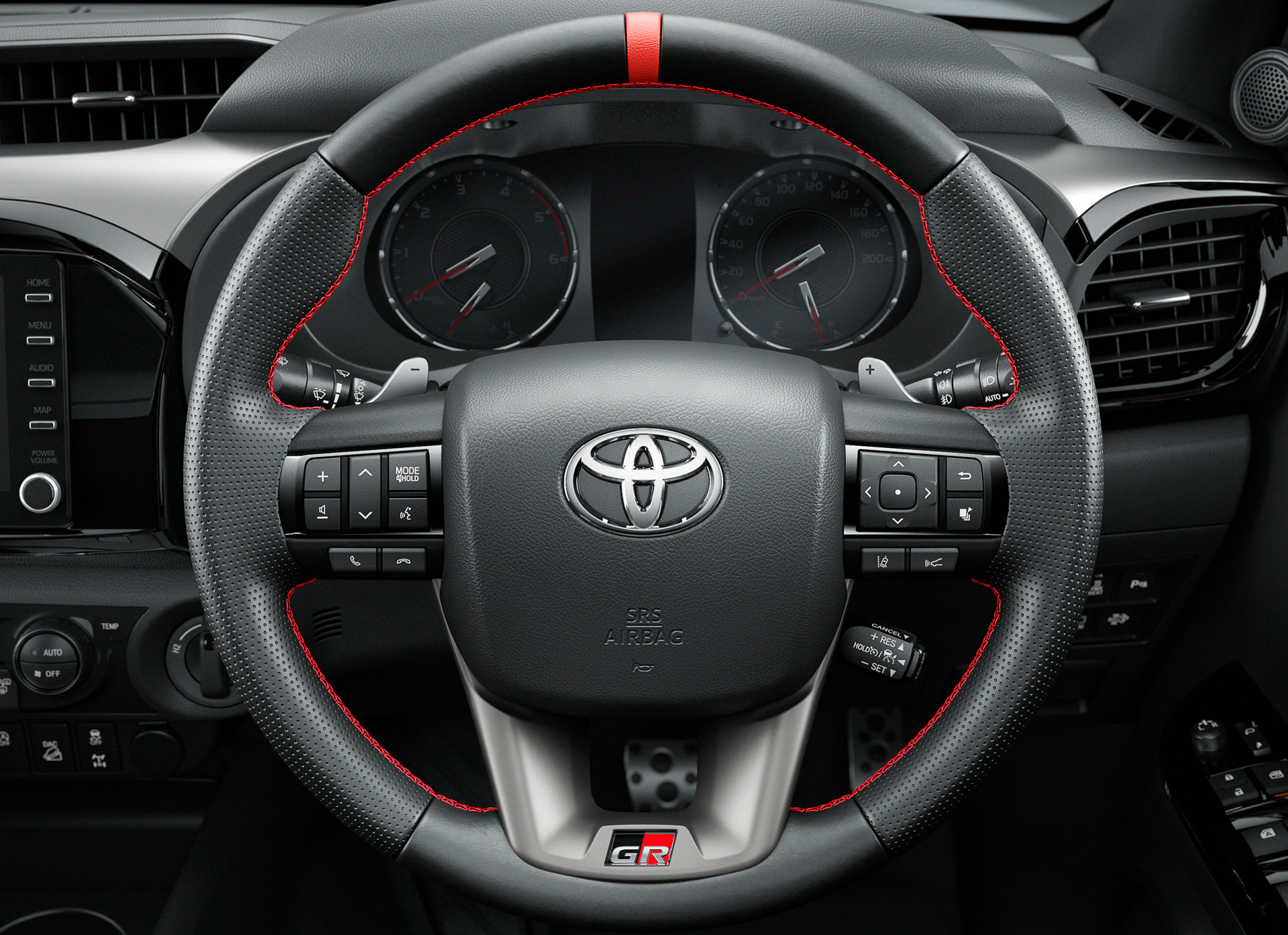 専用本革巻きステアリングホイール（スモークシルバー加飾＋GRエンブレム）