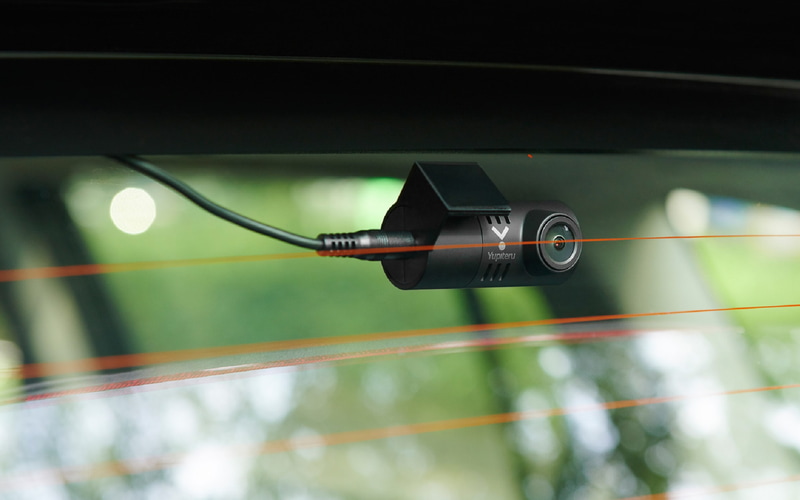 ユピテル、360°カメラ＆リアカメラドラレコ「Q-31R/ZQ-31R」 あおり