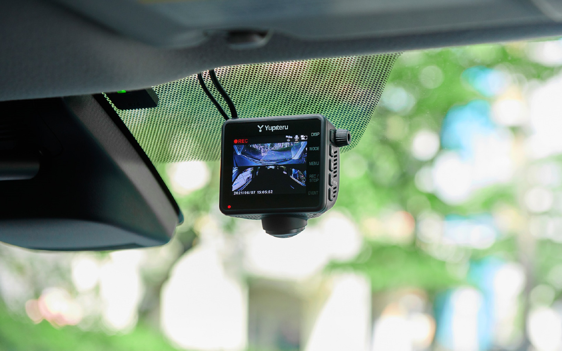 フロント360°カメラ装着イメージ