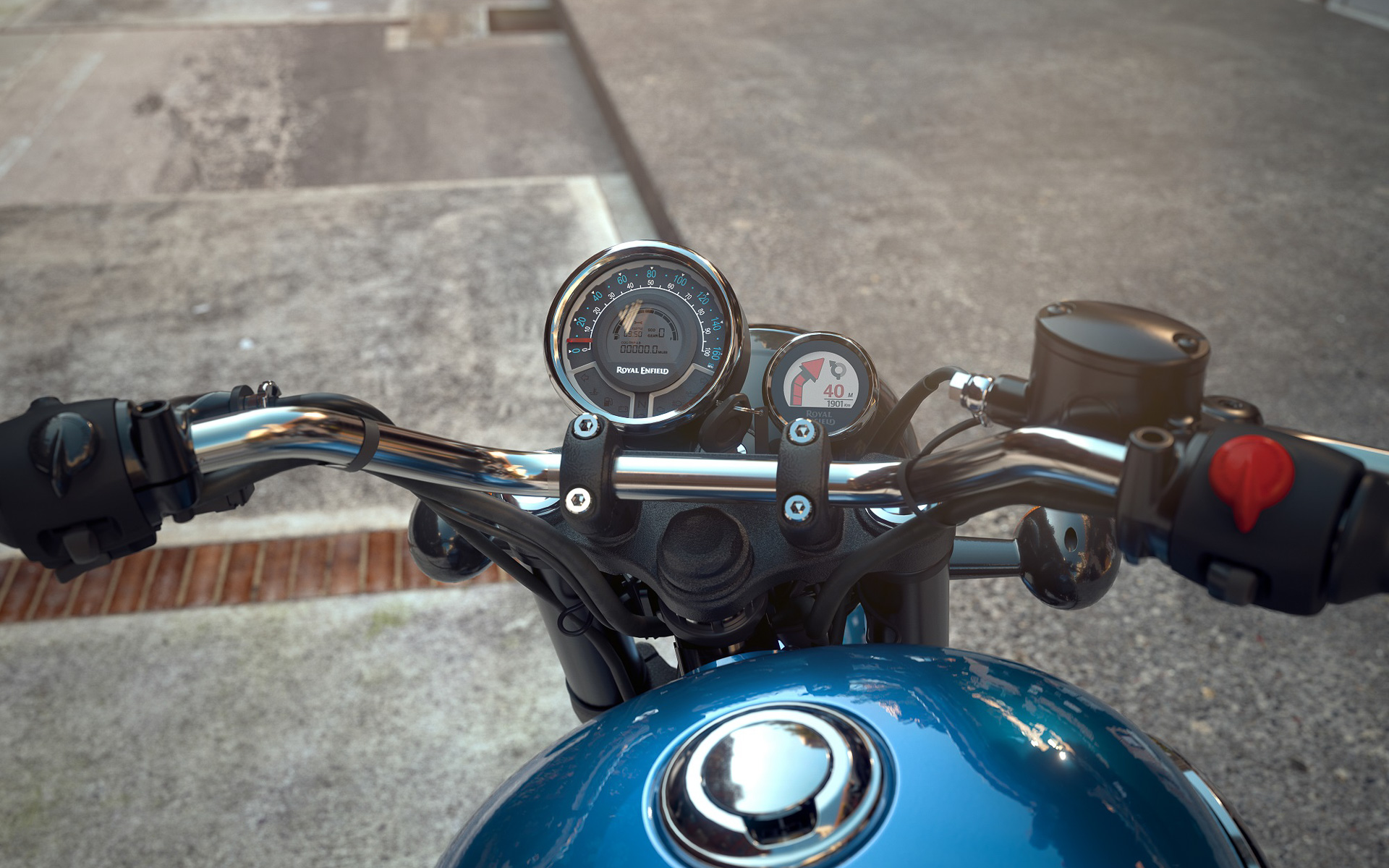 アナログとデジタルの融合したメーターを装備