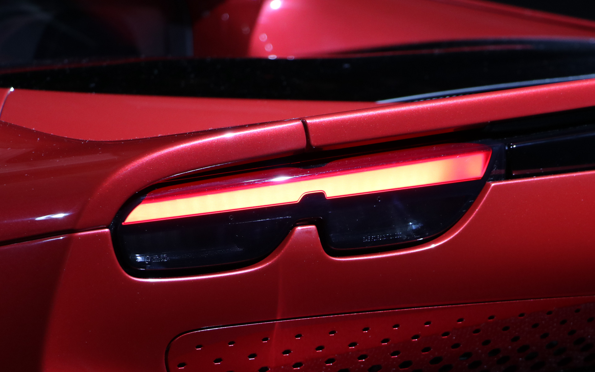 テールランプ点灯パターン