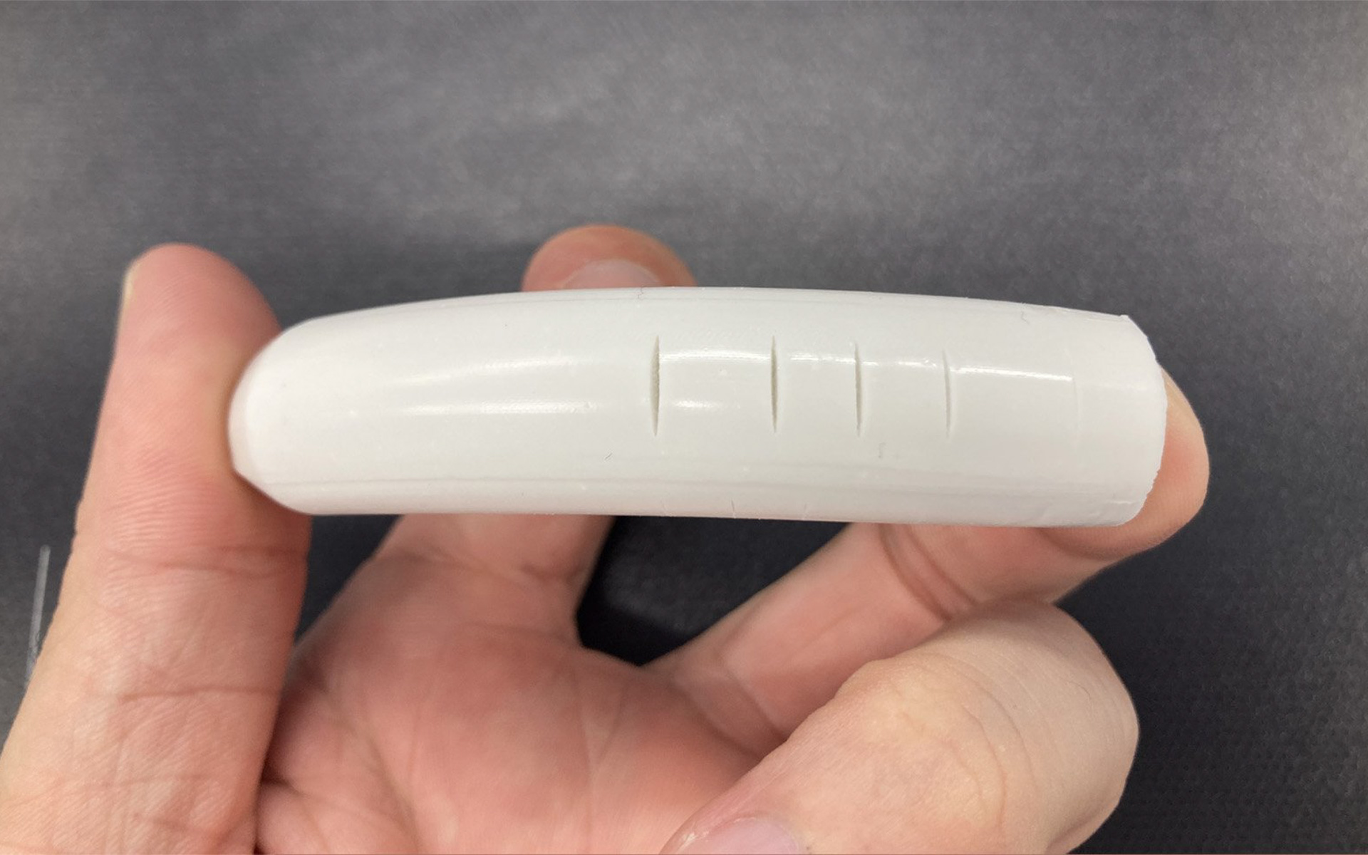 裂傷評価指ダミー