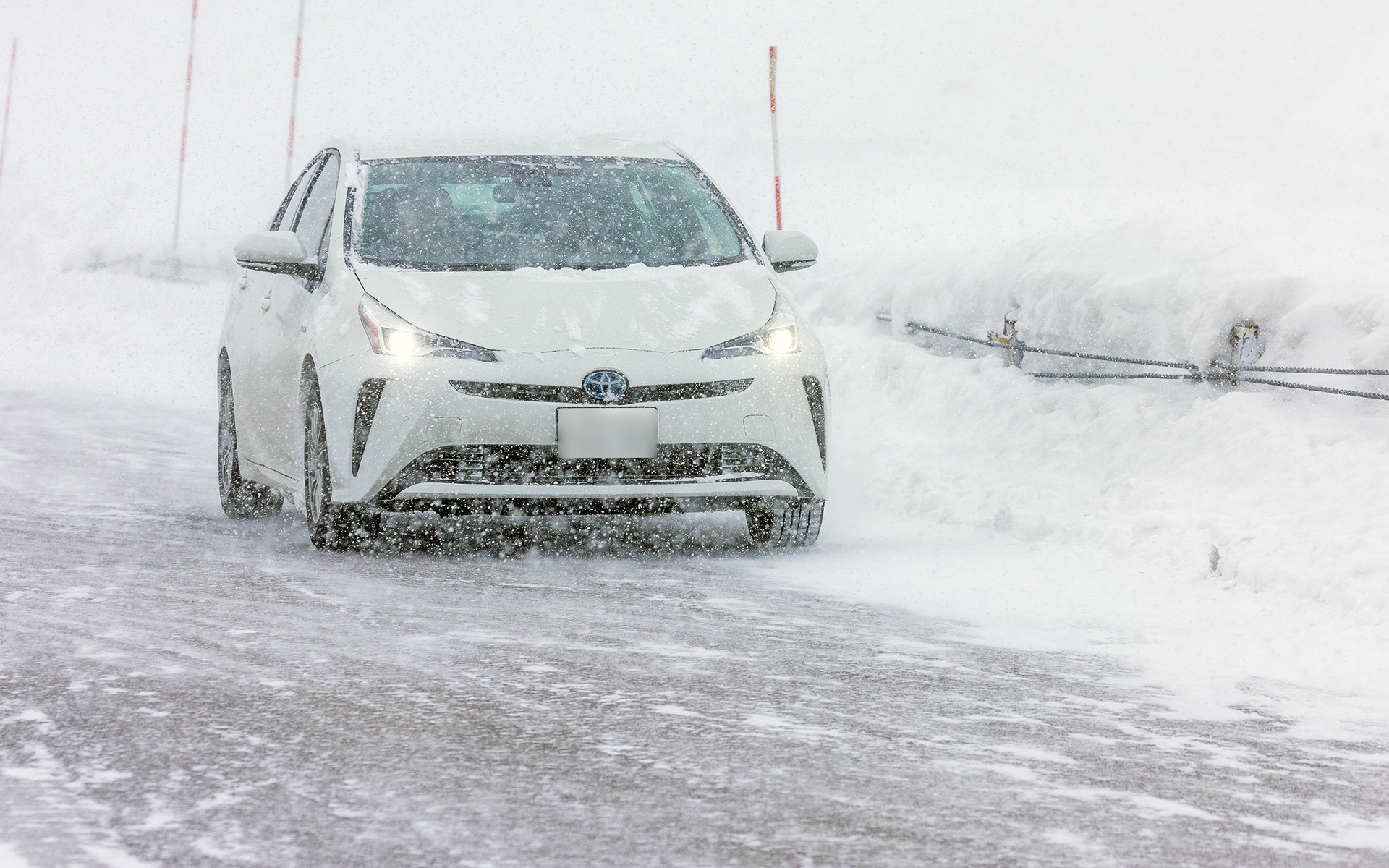 アイスナビ 8は路面状況を問わず安定した性能を発揮してくれる