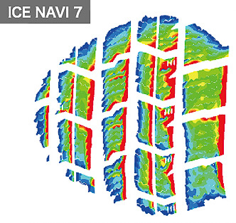 アイスナビ 7（左）とアイスナビ 8（右）のコーナリング時設置形状と接地圧分布の比較。左右非対称パターンとプロファイルの最適化によって路面に均一に接地し、OUT側の接地面積が増えたことで旋回時のグリップが向上