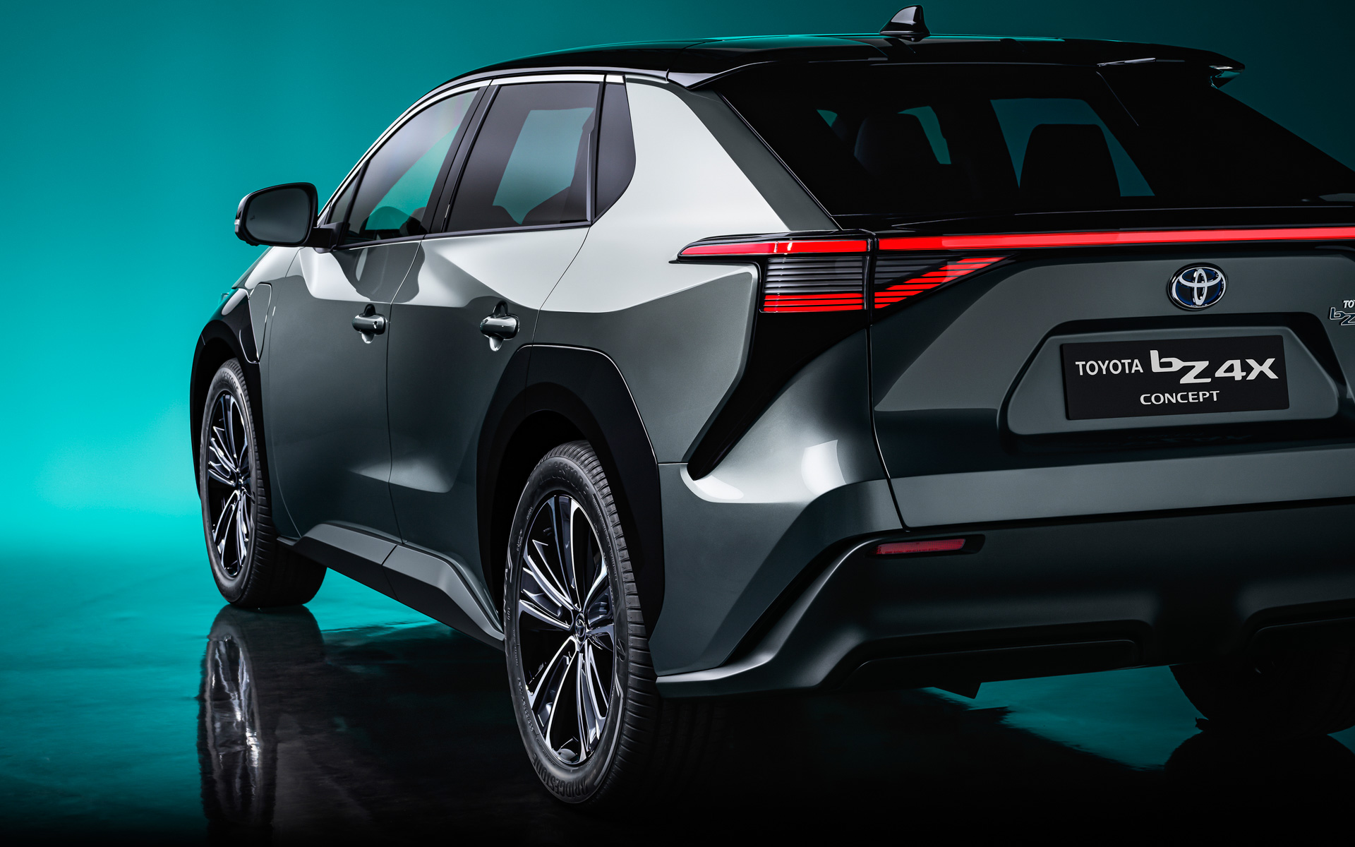 新型EV「bZ4X コンセプト」