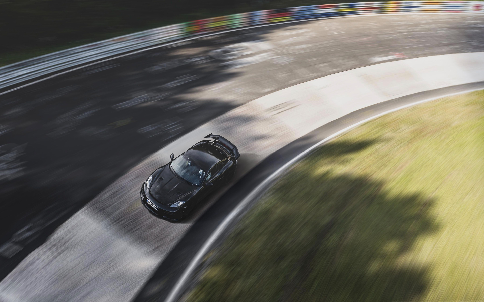 ノルドシュライフェで7分9秒300をマーク