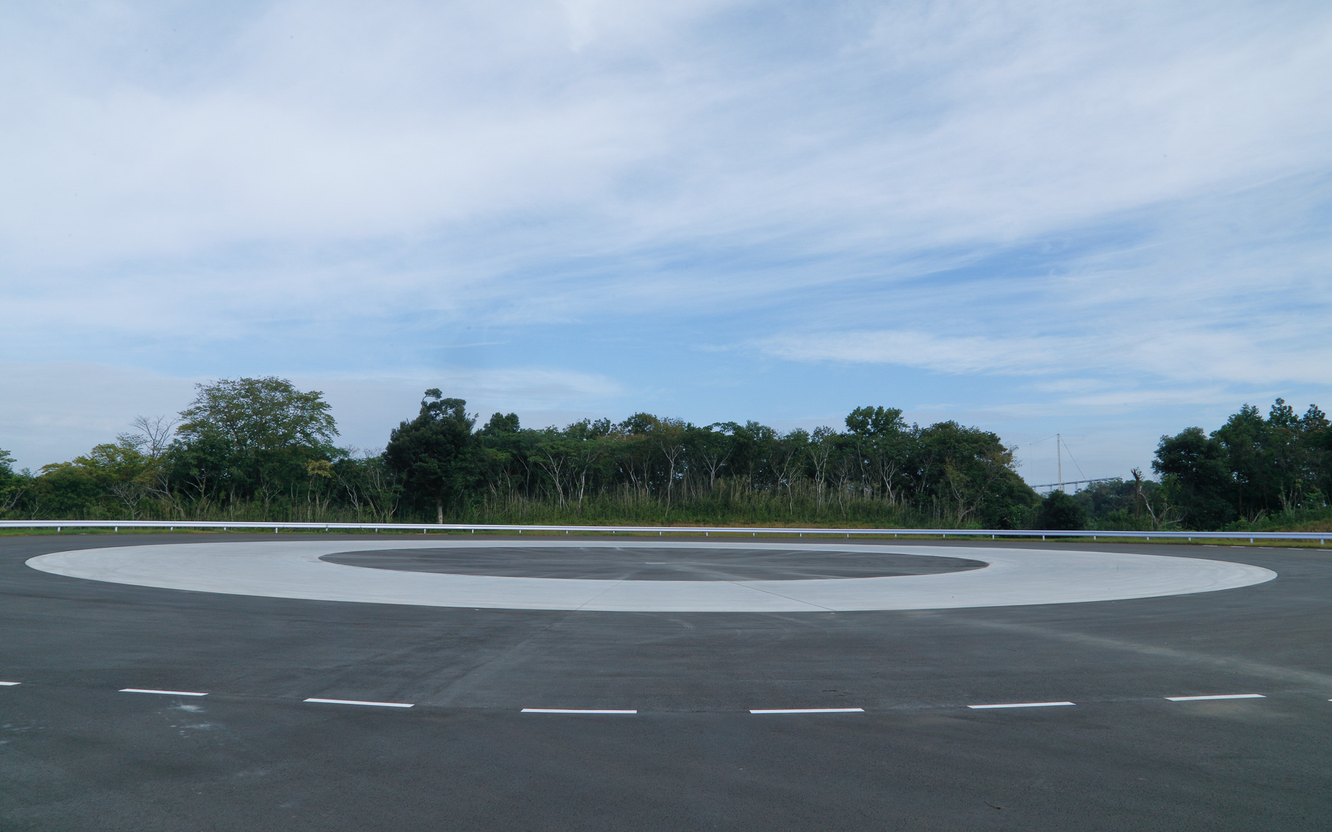 ドリフトサークル