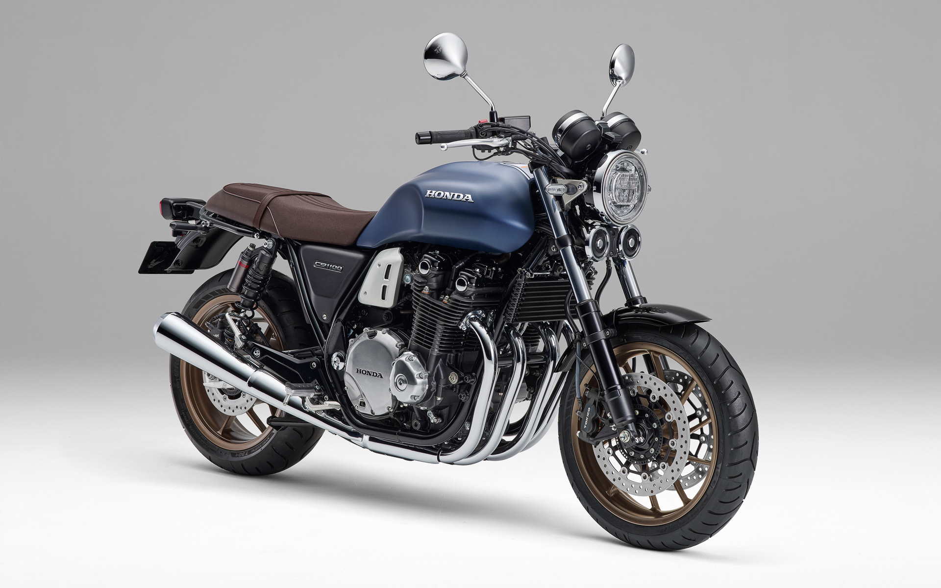 CB1100 RS Final Edition　ボディカラー「マットジーンズブルーメタリック」