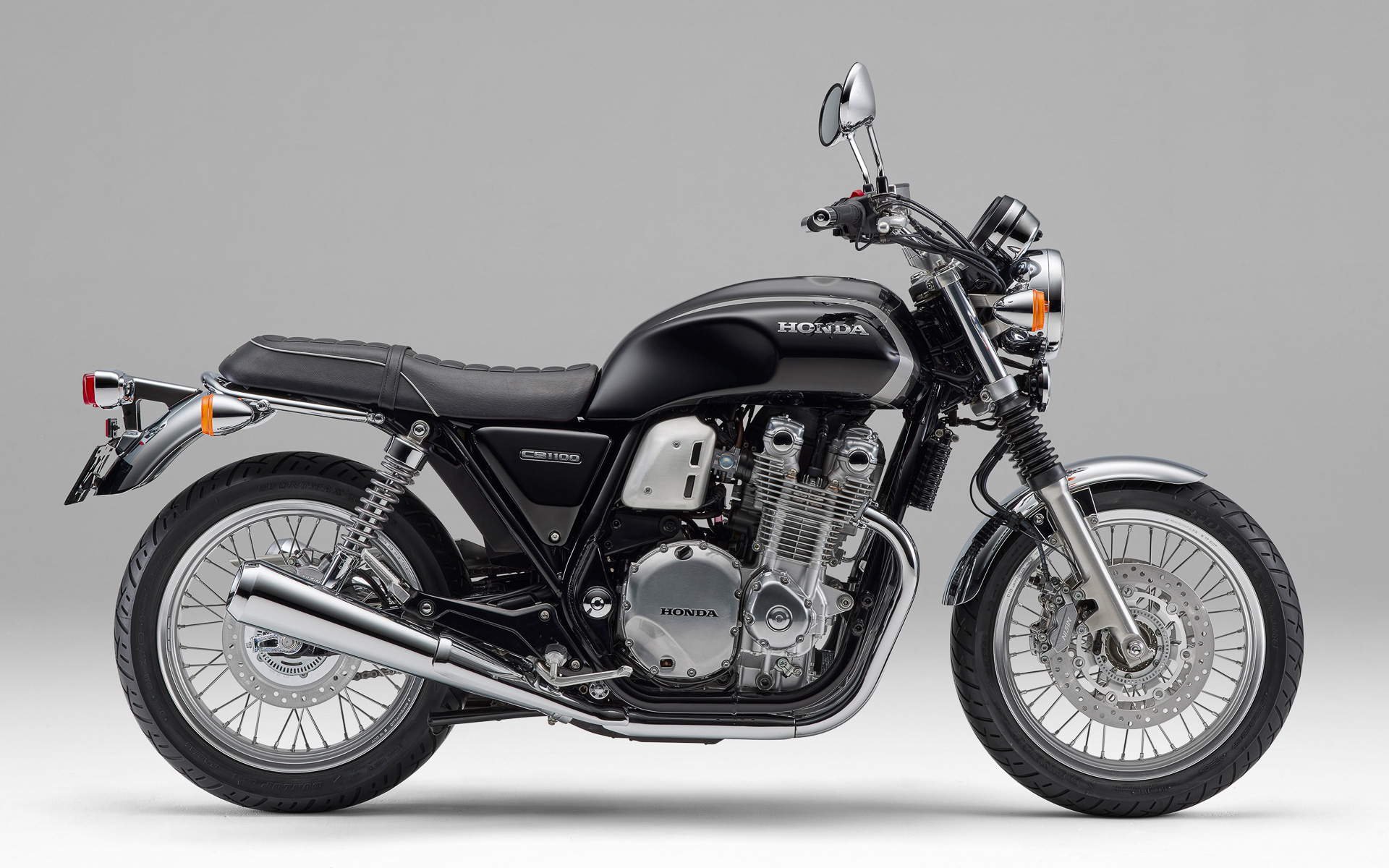 CB1100 EX Final Edition　ボディカラー「ダークネスブラックメタリック」