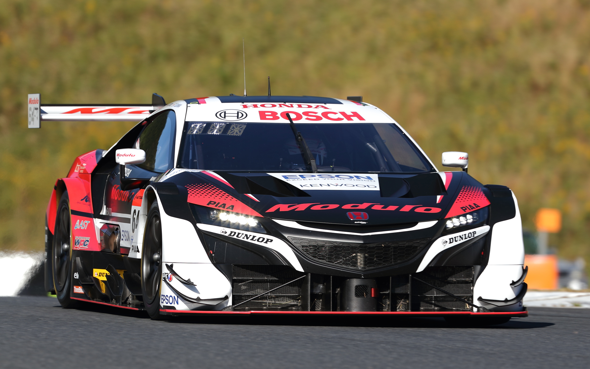 64号車 Modulo NSX-GT（伊沢拓也/大津弘樹組、DL）は3位