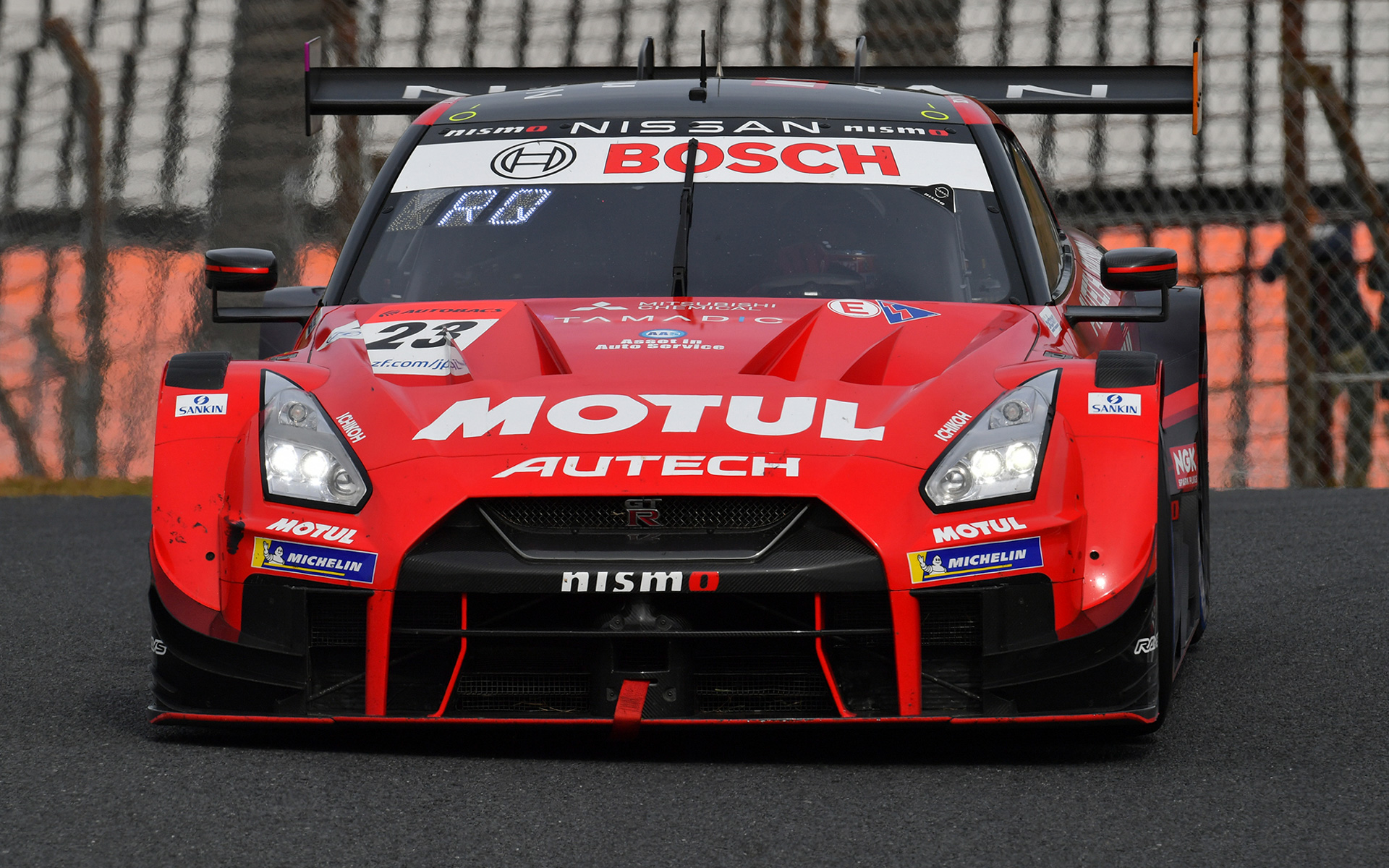 23号車 MOTUL AUTECH GT-R