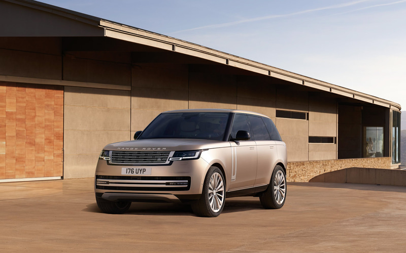 ランドローバー、新型「レンジローバー」世界初公開 MHEV/PHEV/BEV