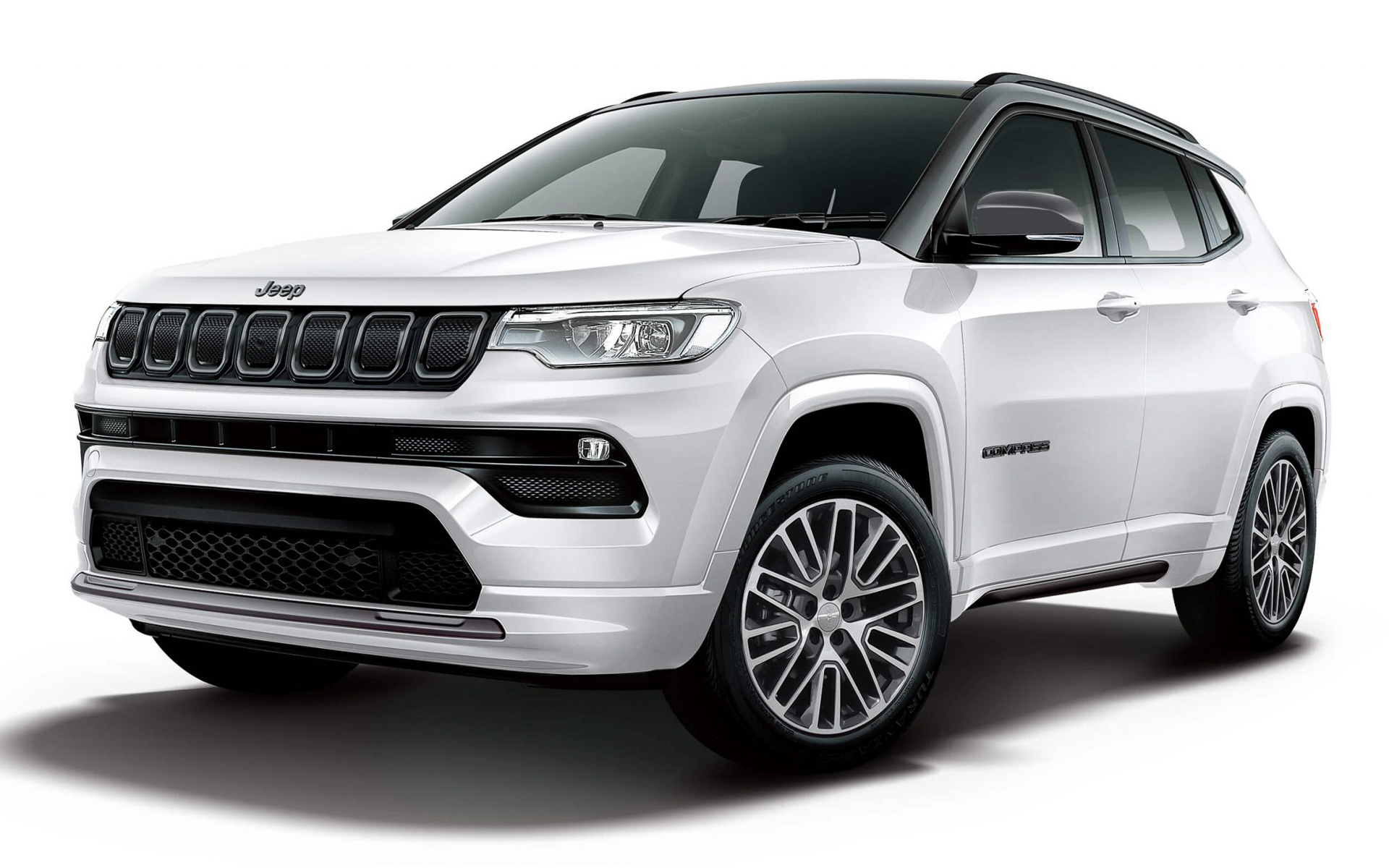 ブライトホワイトC/C（限定150台）