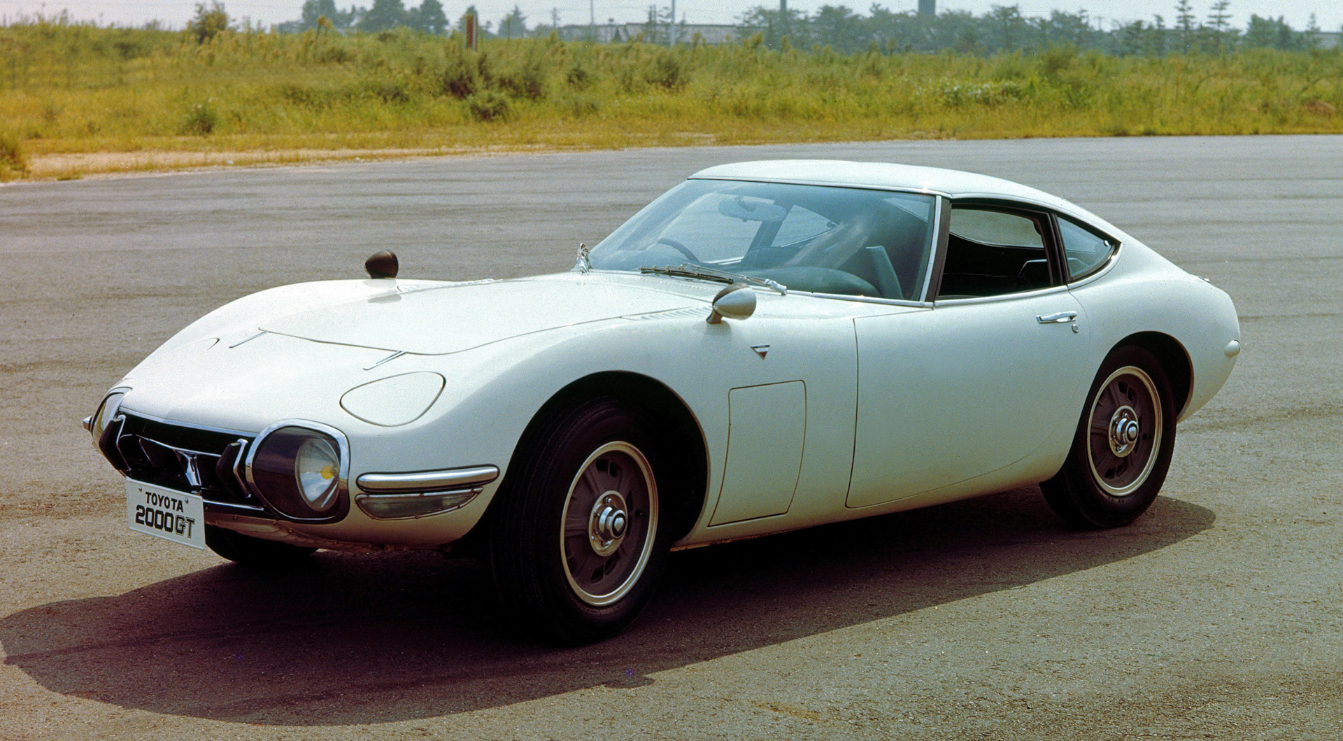 1970年の生産終了まで337台が生産された「トヨタ 2000GT」
