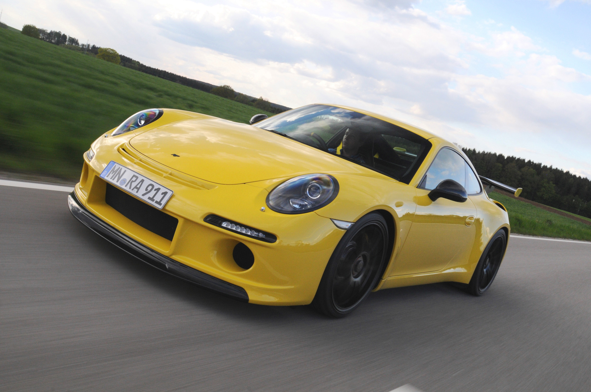 RUFのコンプリートカー