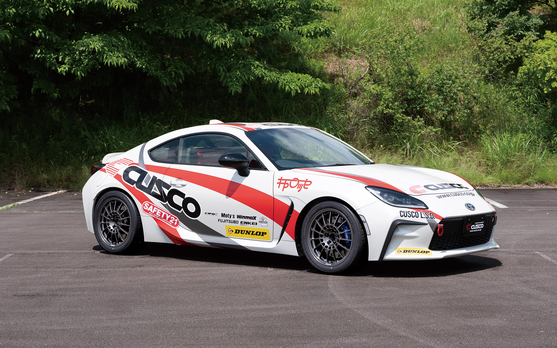 HKS、CUSCO、SARD、TOM’S、TRUST、BLITZのGR86専用パーツをGR Garageで販売