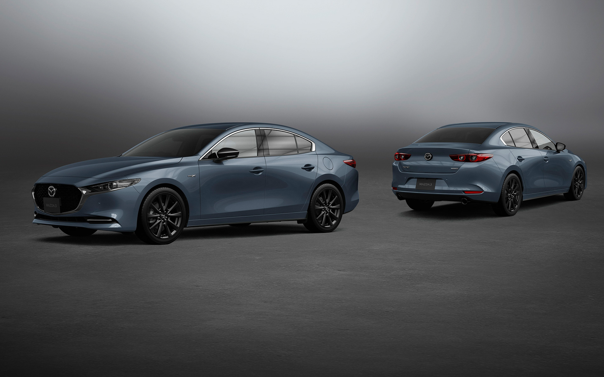 MAZDA3 SEDANX Black Tone Edition