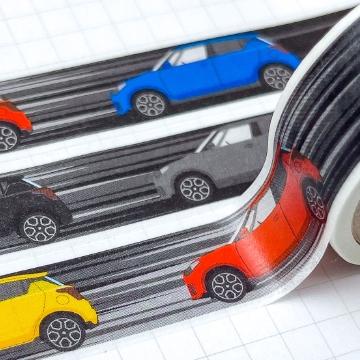 「スイフトスポーツマスキングテープ」。操る楽しさをどこまでも感じられる、クールな雰囲気のデザイン