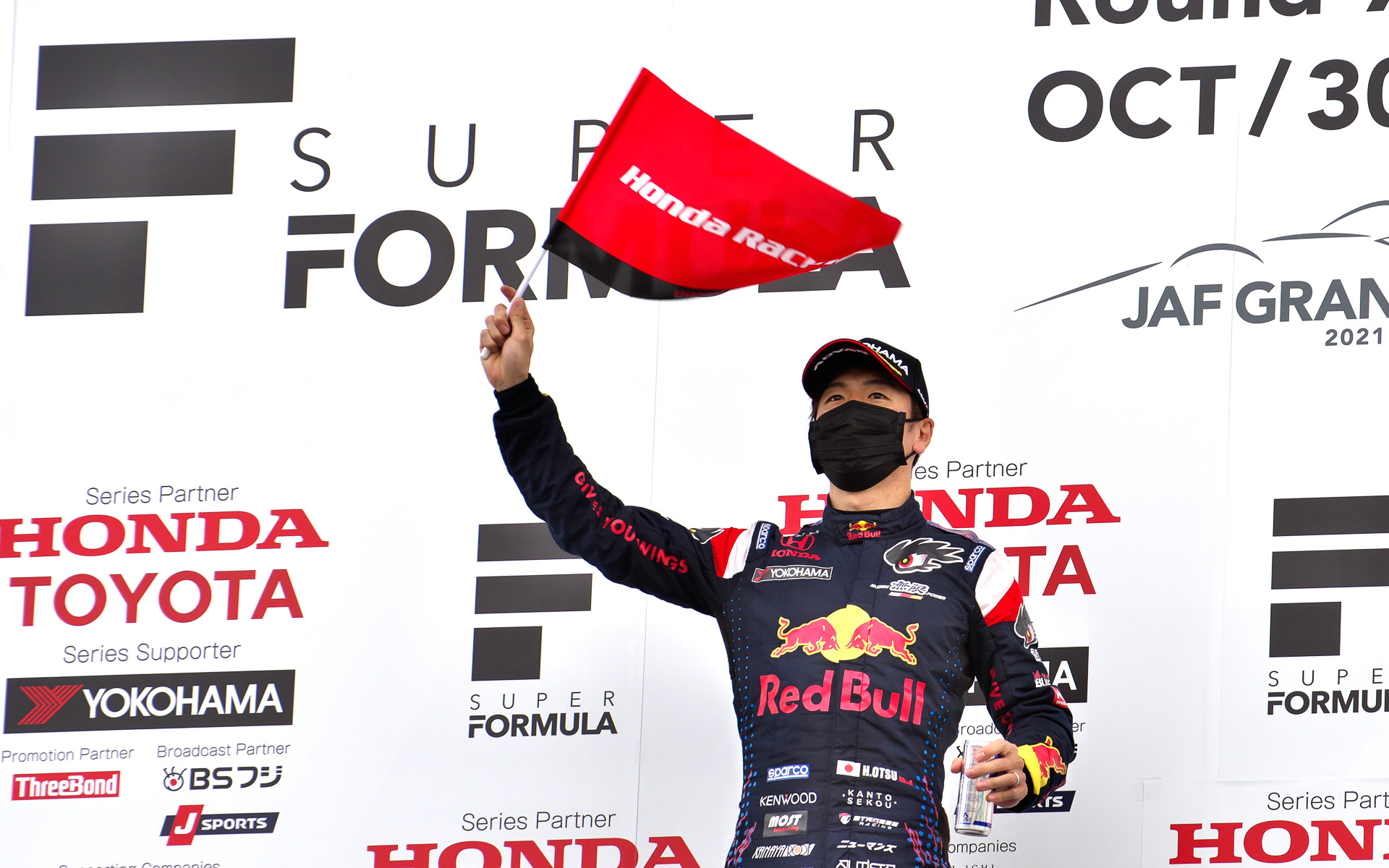 ルーキー･オブ･ザ･イヤーは第6戦で初優勝した大津弘樹選手