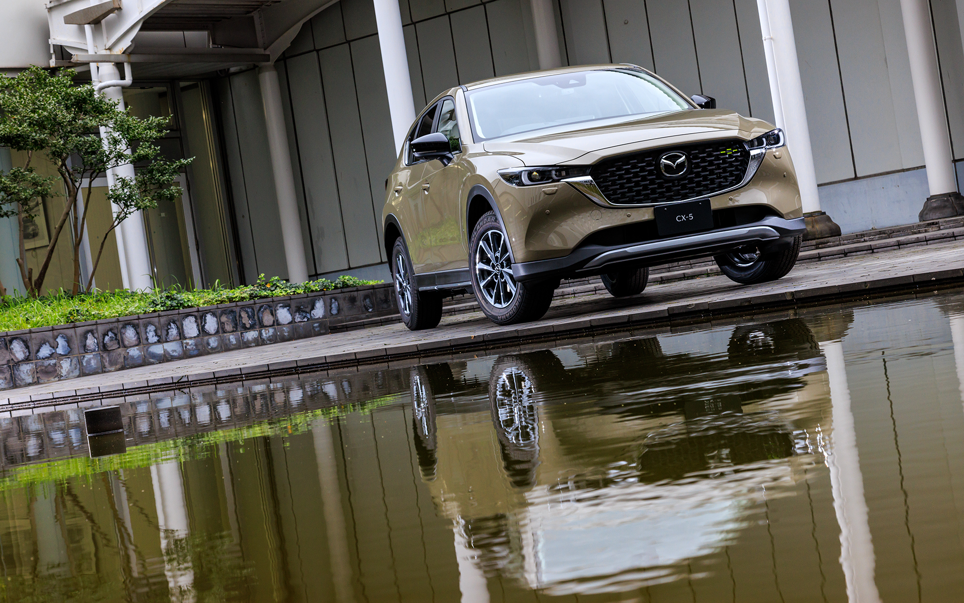 商品改良により魅力をアップした新型「CX-5」