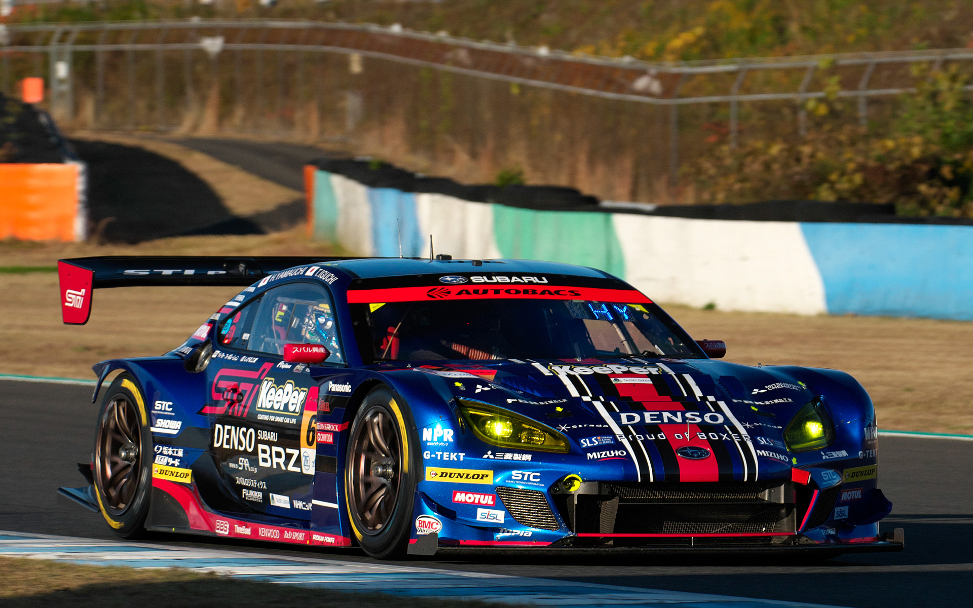 予選2位の61号車 SUBARU BRZ R&D SPORT（井口卓人/山内英輝組、DL）