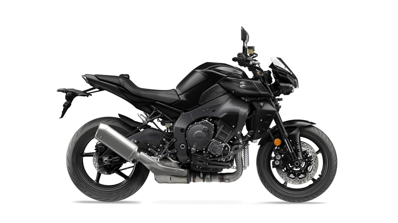 ヤマハ、「MT-10」「MT-10 SP」2022年モデル発表 直列4気筒エンジン
