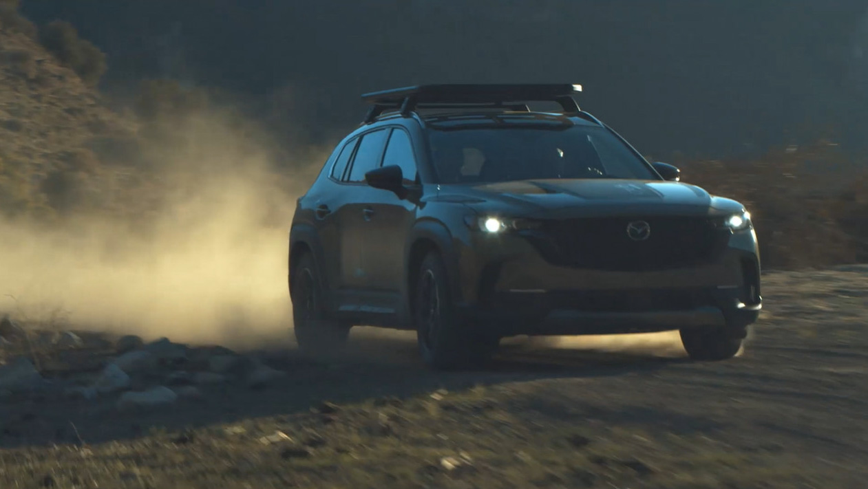 アウトドアでのCX-50