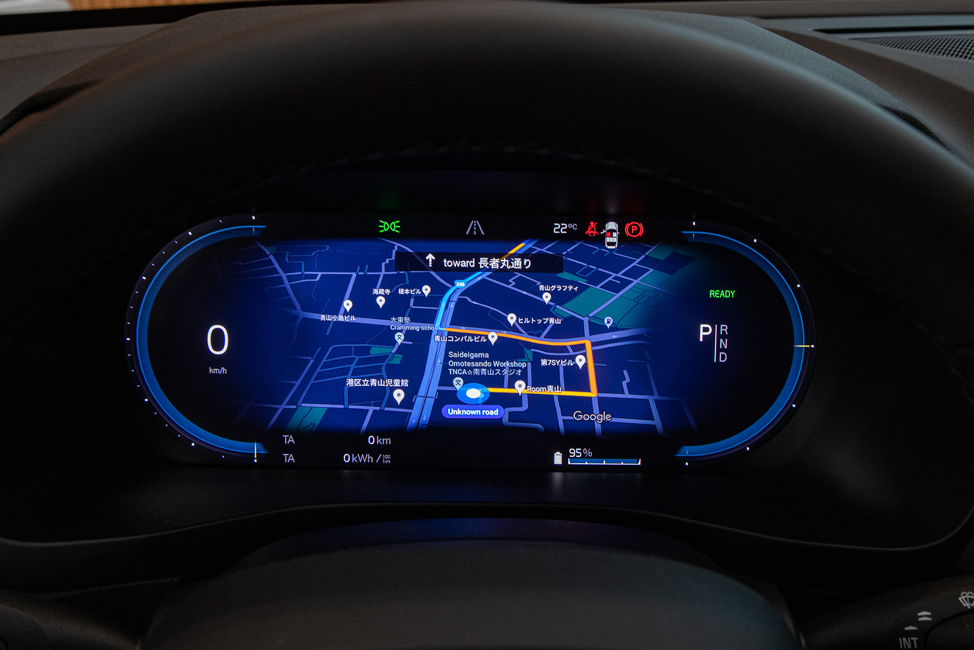 ステアリングとメーターまわり