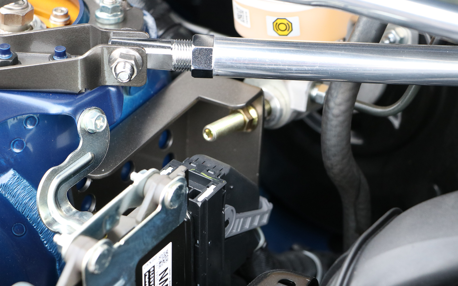 マスターシリンダーストッパー