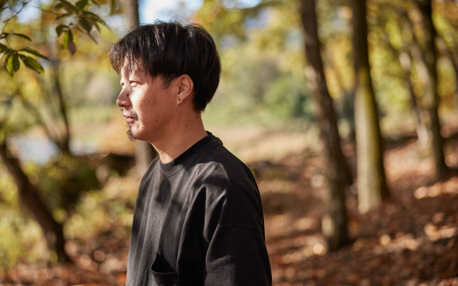 アウトドアスタイリストの近澤一雅氏は、雑誌や広告のスタイリング、ブランドカタログなどのディレクション、商品開発やコンサルティングなどでも活躍するアウトドアのスペシャリスト。愛車のカングーを繰って日本中のアウトドアフィールドを飛び回っており、年間の走行距離は3万kmを超える