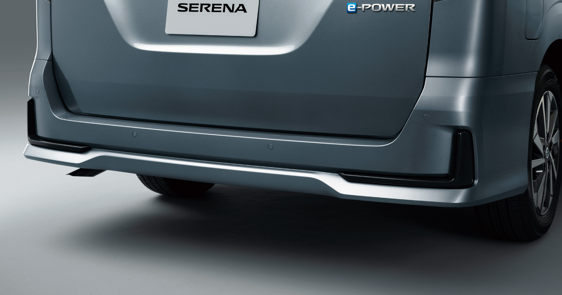 リアエアロバンパー