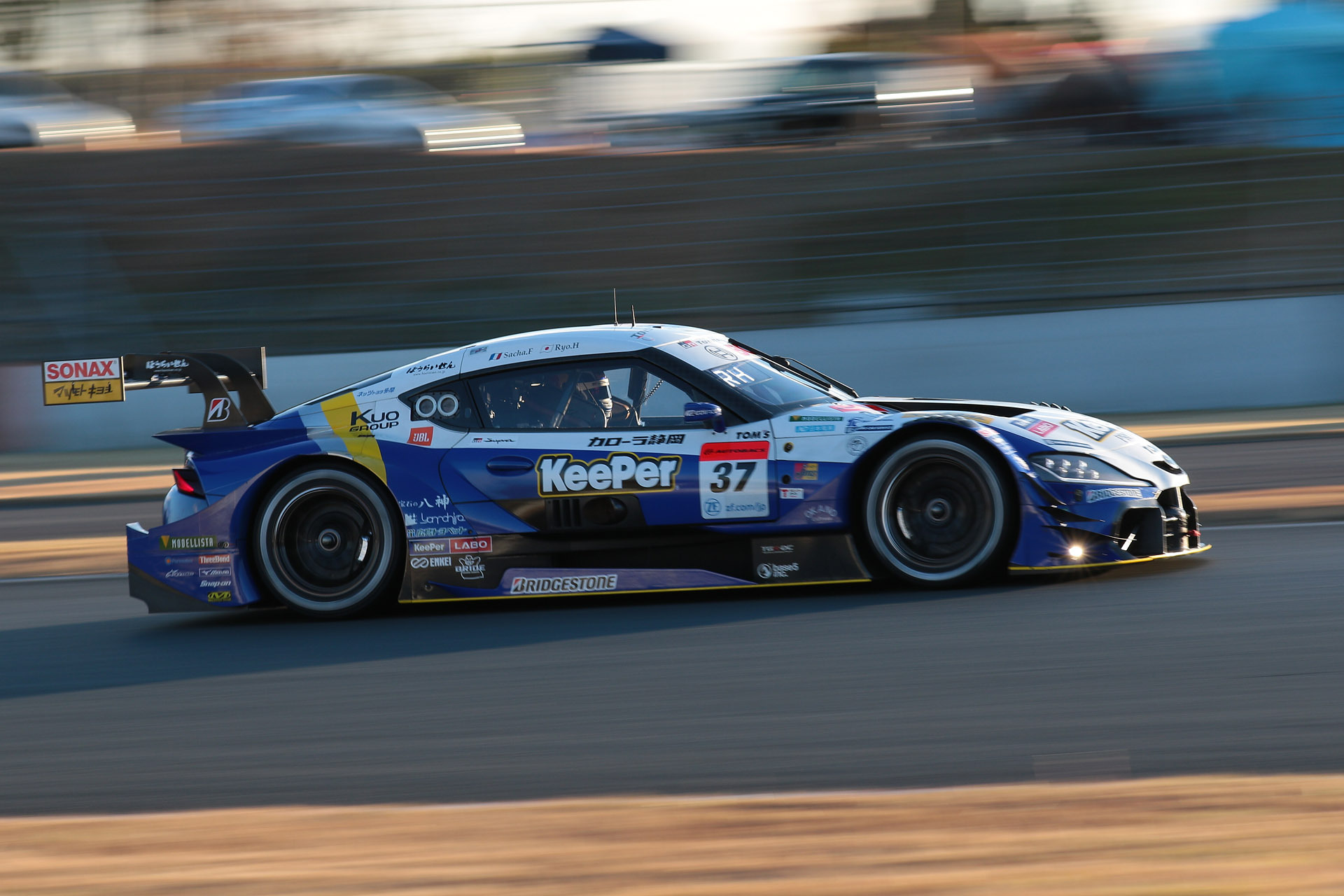予選3位は37号車 KeePer TOM'S GR Supra（平川亮/サッシャ・フェネストラズ組、BS）